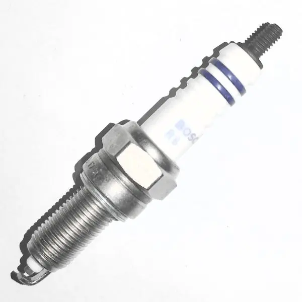 SPARK PLUG / HLX125/OE